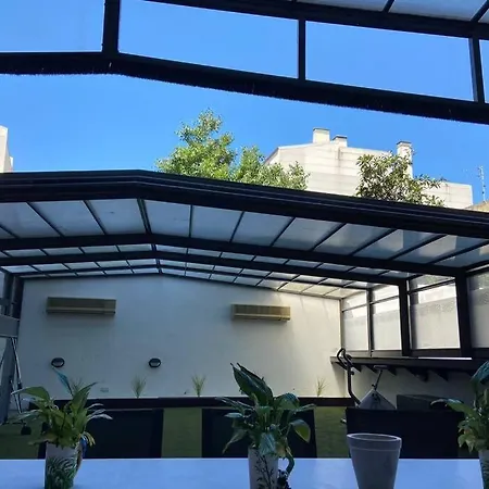 Apartamento Con Gran Jardín Privado