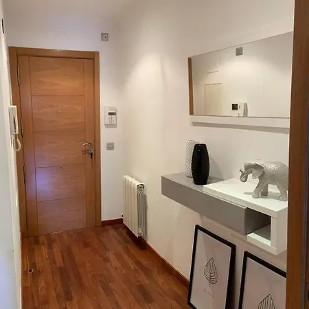 Apartamento Apartamento Con Gran Jardín Privado *